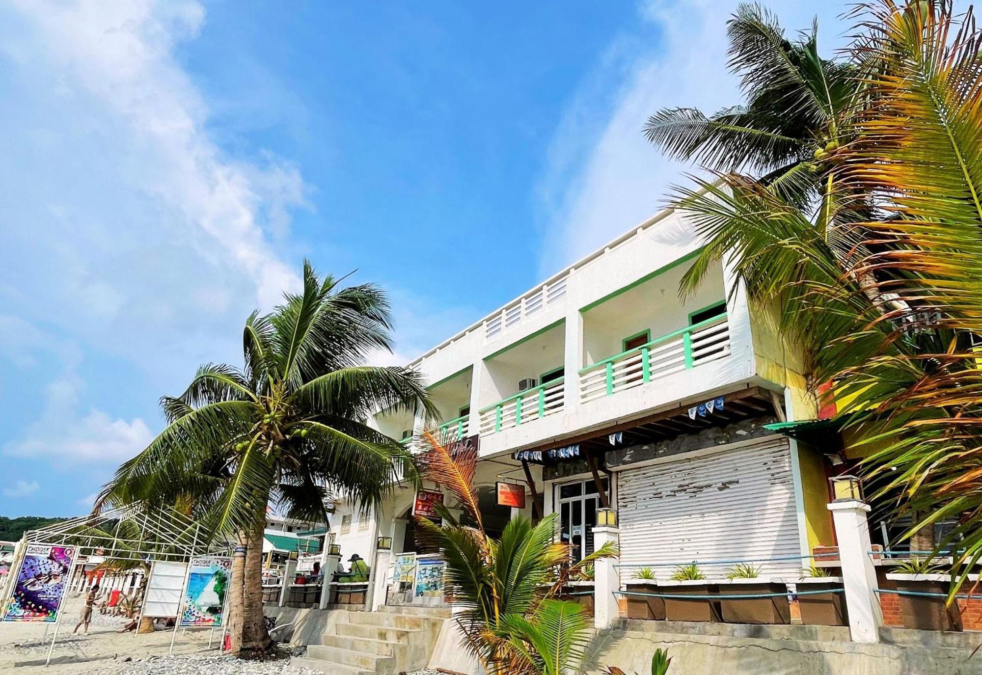 White Beach Hotel Puerto Galera Powered By Cocotel Eksteriør bilde